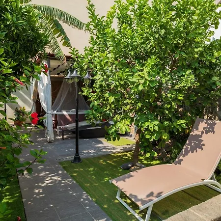 A Ugghia- Dependance Апартаменты Фьюмефреддо-ди-Сицилия