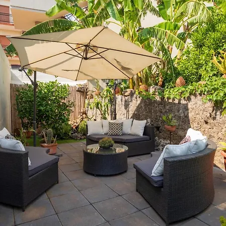 A Ugghia- Dependance *